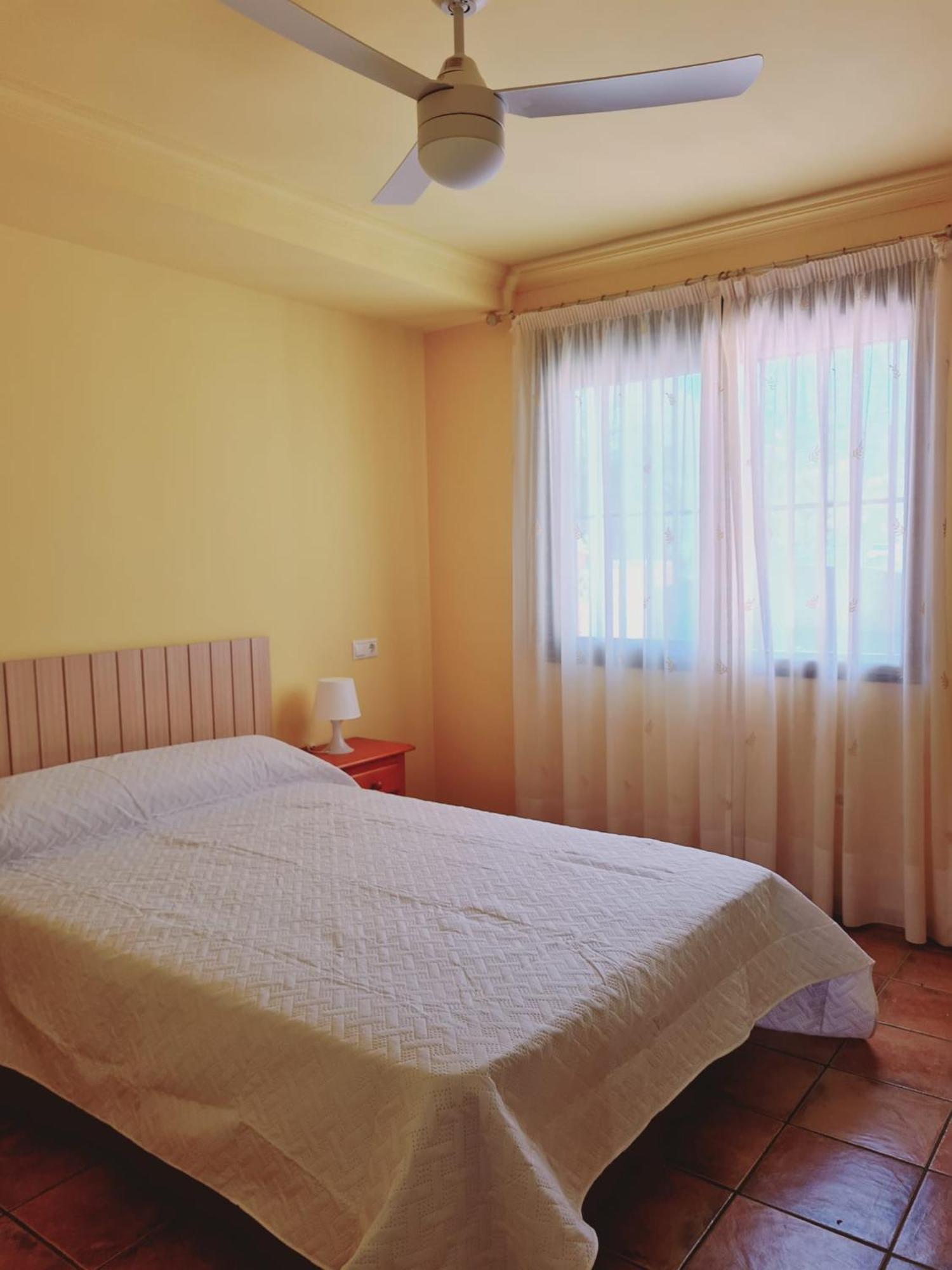 Casa Hurtado De Mendoza Pequena Almunecar Luaran gambar